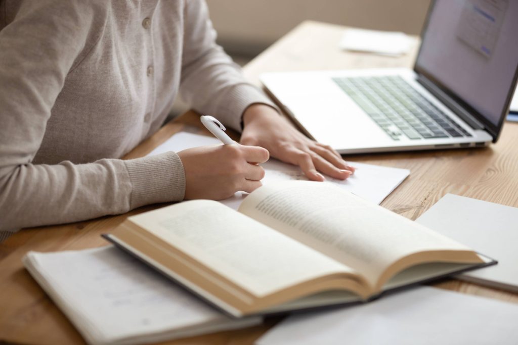 Benefits of Book Writing Services